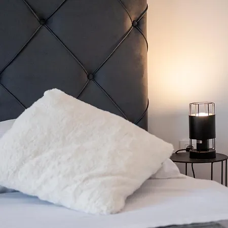 Biggy Apartment